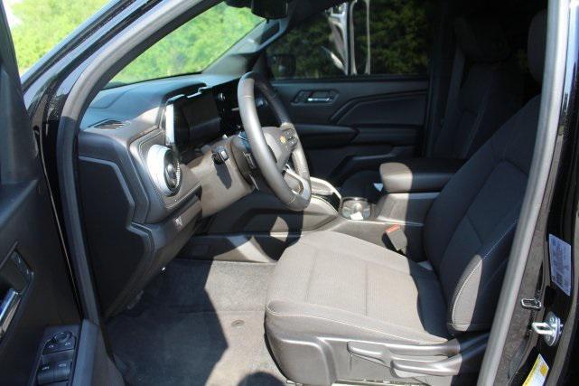 Photo of 2023 Black Chevrolet Colorado
