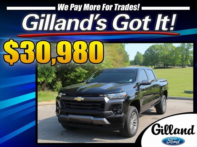 Photo of 2023 Black Chevrolet Colorado