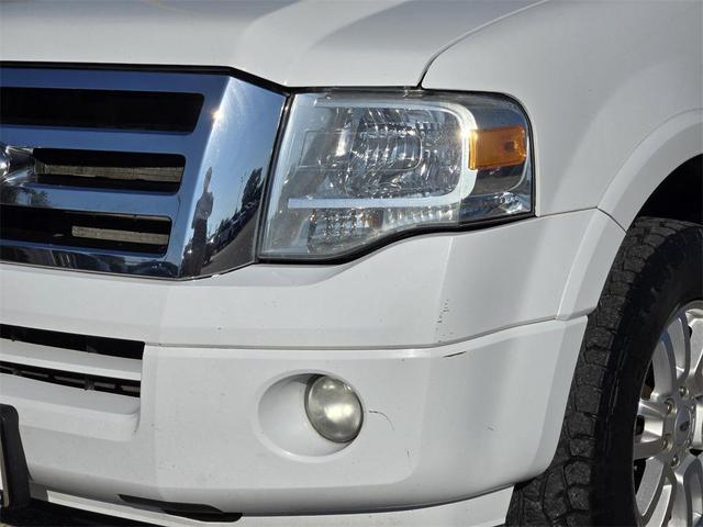 Photo of 2013 Oxford White Ford Expedition EL