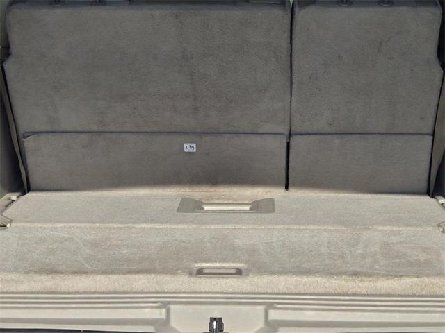 Photo of 2013 Oxford White Ford Expedition EL