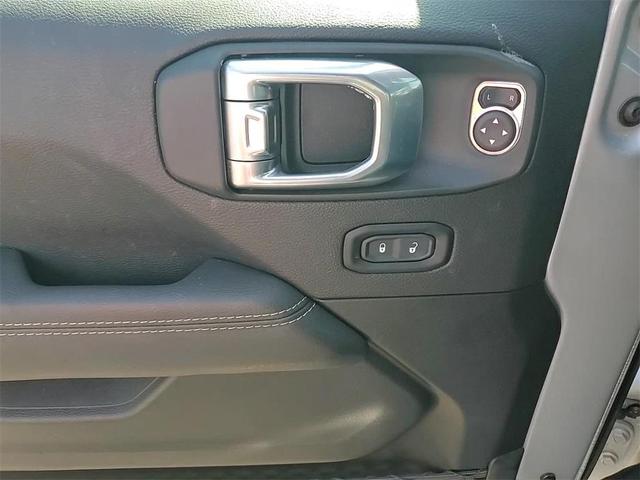 Photo of 2023 Silver Zynith Clearcoat Jeep Wrangler 4xe