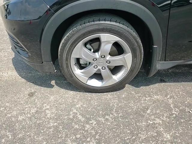 Photo of 2022 Crystal Black Pearl Honda HR-V