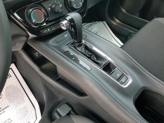 Photo of 2022 Crystal Black Pearl Honda HR-V