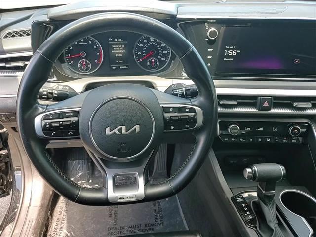 Photo of 2023 Ebony Black Kia K5