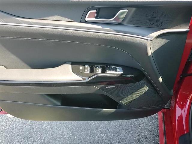 Photo of 2025 Runway Red Kia K5