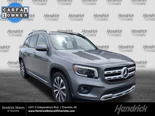 Photo of 2022 Mountain Grey Metallic Mercedes-Benz GLB 250