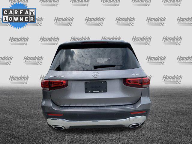 Photo of 2022 Mountain Grey Metallic Mercedes-Benz GLB 250