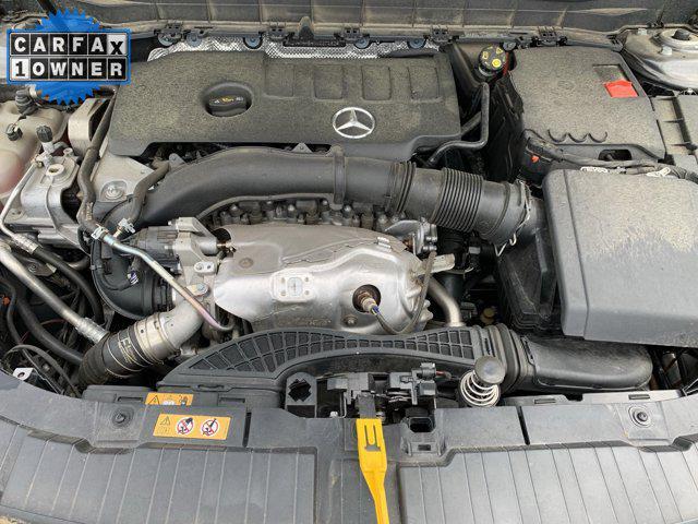 Photo of 2022 Mountain Grey Metallic Mercedes-Benz GLB 250