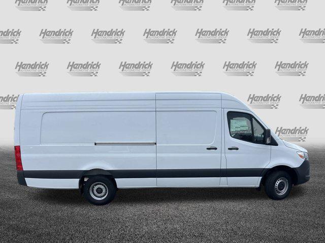 Photo of 2025 Arctic White Mercedes-Benz Sprinter 3500XD