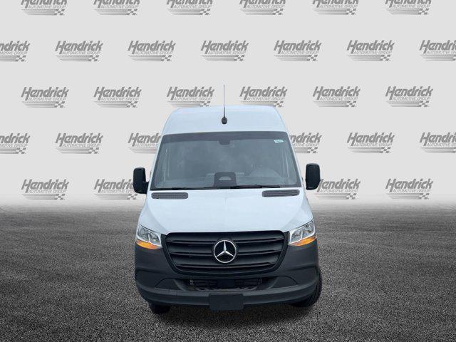 Photo of 2025 Arctic White Mercedes-Benz Sprinter 3500XD