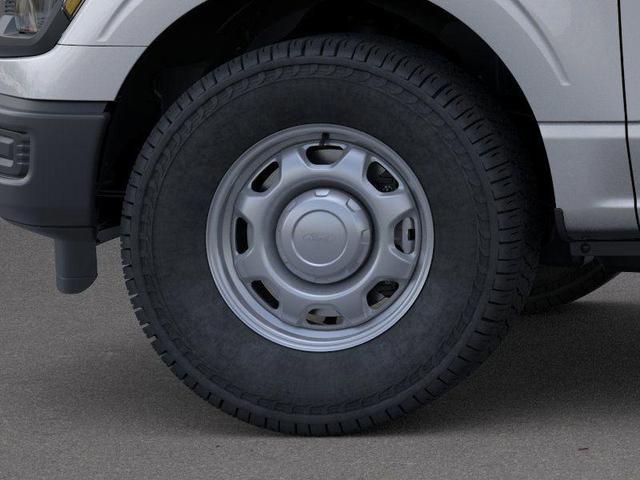 Photo of 2025 Iconic Silver Metallic Ford F-150