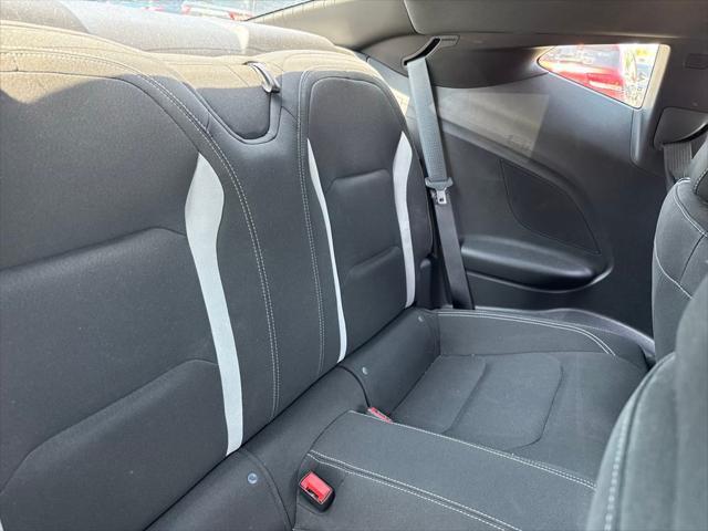 Photo of 2021 Summit White Chevrolet Camaro