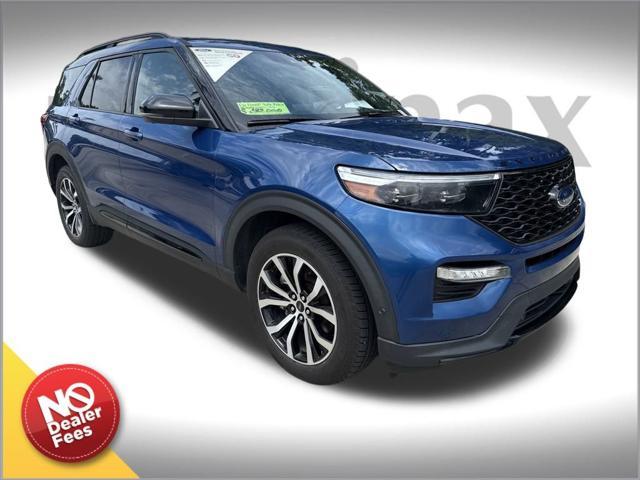 Photo of 2021 Blue Ford Explorer