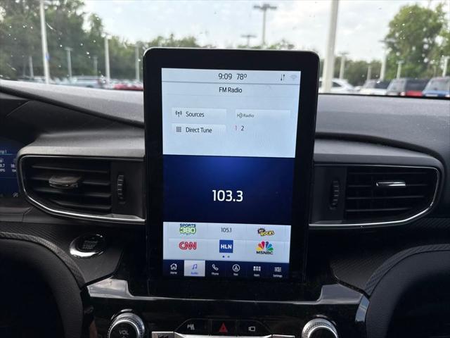 Photo of 2021 Blue Ford Explorer