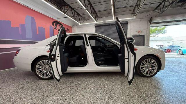 Photo of 2022 White Rolls-Royce Ghost
