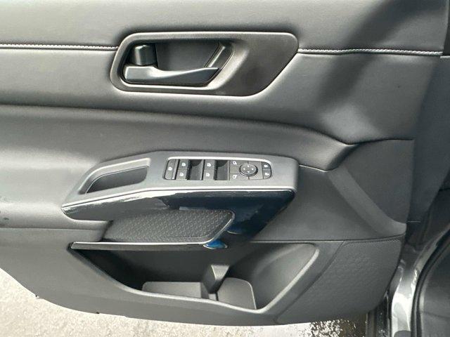 Photo of 2025 Gun Metallic Nissan Pathfinder