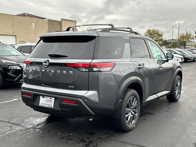 Photo of 2025 Gun Metallic Nissan Pathfinder