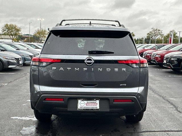 Photo of 2025 Gun Metallic Nissan Pathfinder