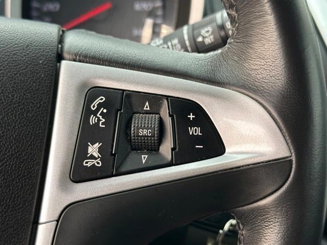 Photo of 2017 Summit White Chevrolet Equinox