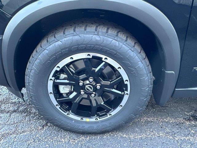 Photo of 2025 Black Nissan Pathfinder