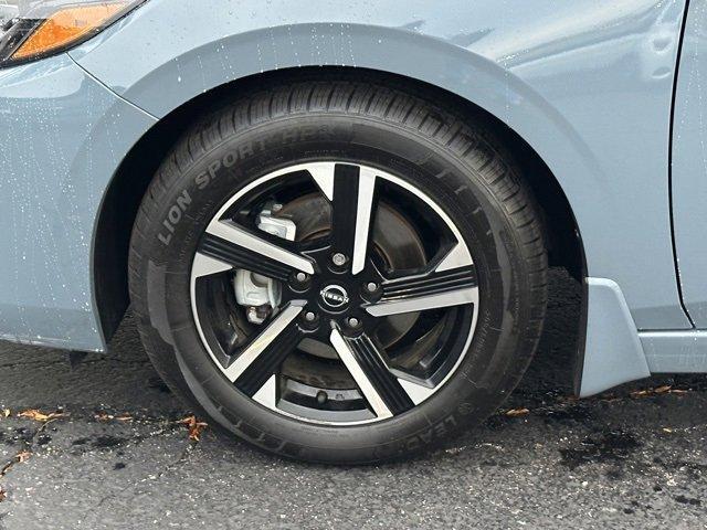 Photo of 2025 Atlantic Gray M Nissan Sentra