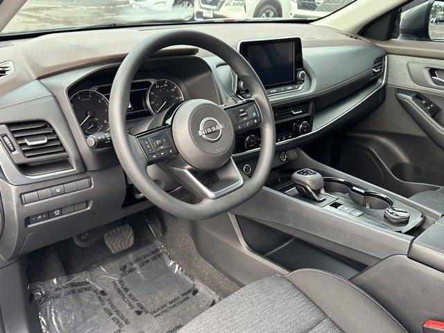 Photo of 2023 Gun Metallic Nissan Rogue