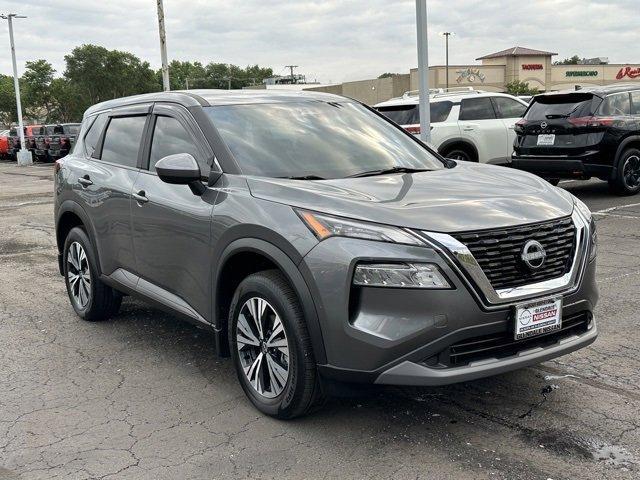 Photo of 2023 Gun Metallic Nissan Rogue