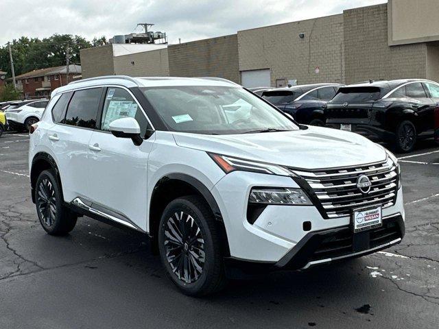 Photo of 2025 Everest White P Nissan Rogue