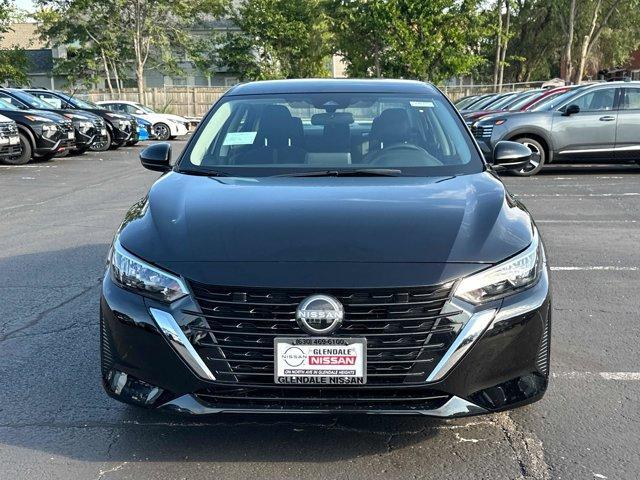 Photo of 2025 Black Nissan Sentra