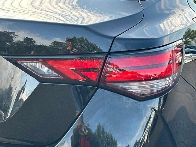 Photo of 2025 Black Nissan Sentra