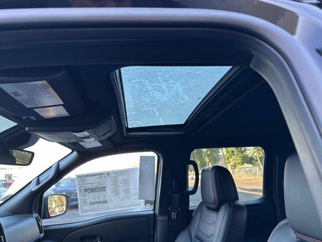 Photo of 2025 Black Nissan Frontier