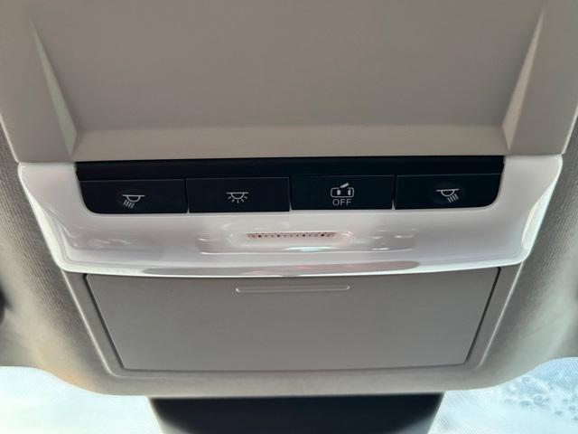 Photo of 2023 Gun Metallic Nissan Sentra