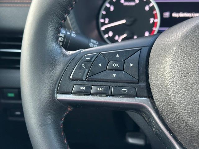 Photo of 2023 Aspen White Nissan Sentra