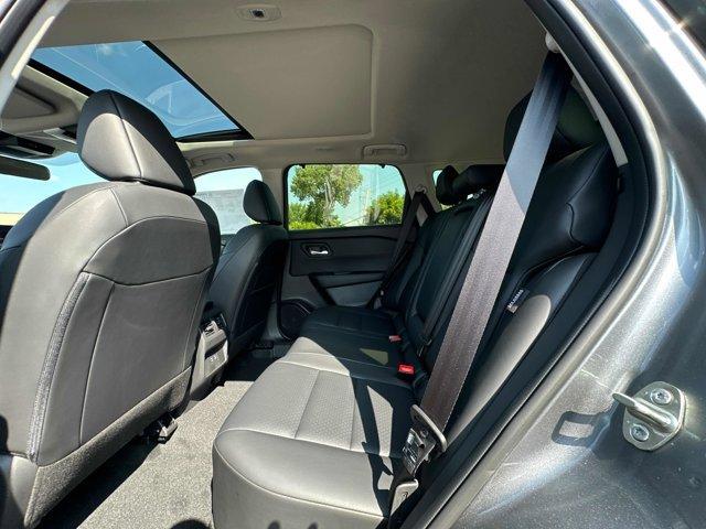 Photo of 2025 Gun Metallic Nissan Rogue