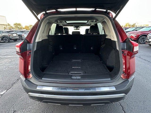 Photo of 2022 Scarlet Ember Nissan Rogue