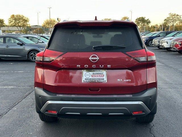 Photo of 2022 Scarlet Ember Nissan Rogue