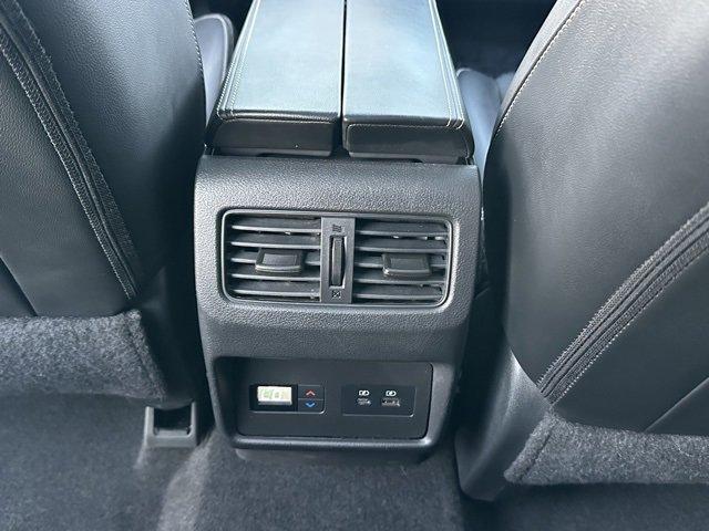 Photo of 2022 Scarlet Ember Nissan Rogue