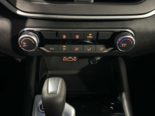 Photo of 2025 White Nissan Altima