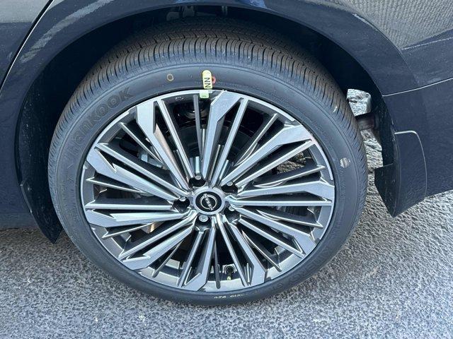 Photo of 2025 Black Nissan Altima