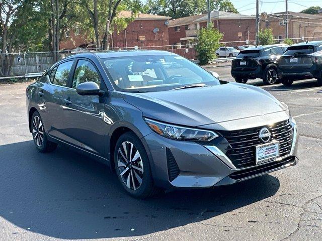 Photo of 2025 Gun Metallic Nissan Sentra