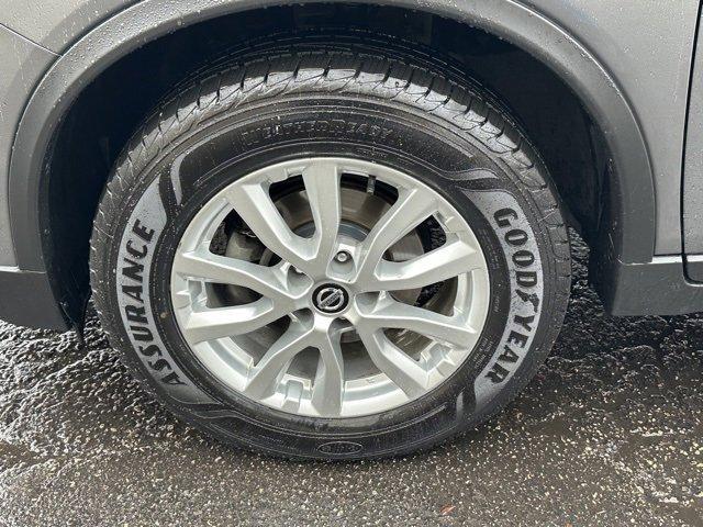 Photo of 2020 Gun Metallic Nissan Rogue