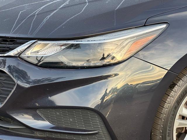 Photo of 2016 Blue Ray Metallic Chevrolet Cruze