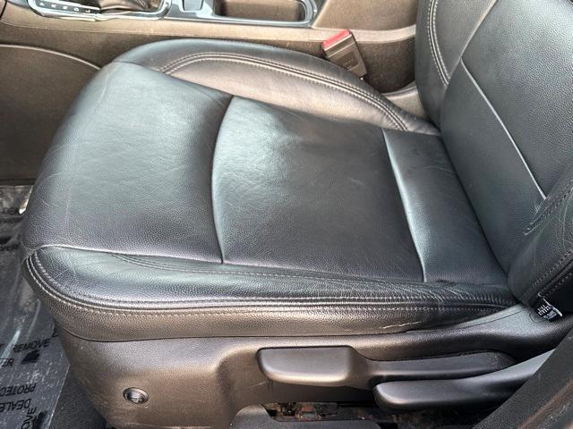 Photo of 2016 Blue Ray Metallic Chevrolet Cruze