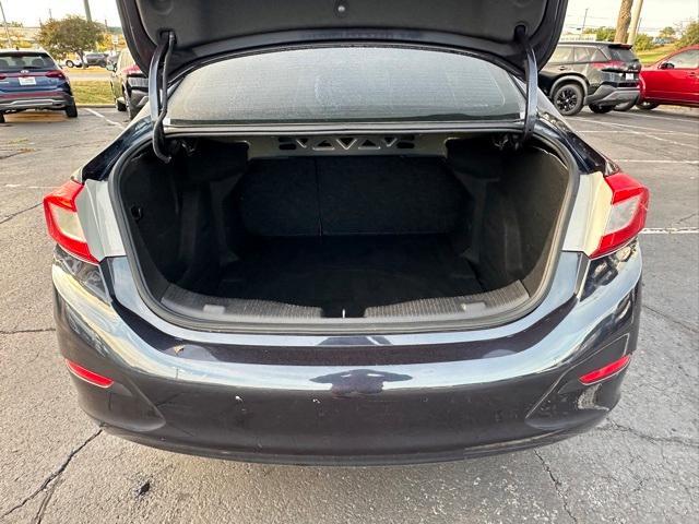 Photo of 2016 Blue Ray Metallic Chevrolet Cruze