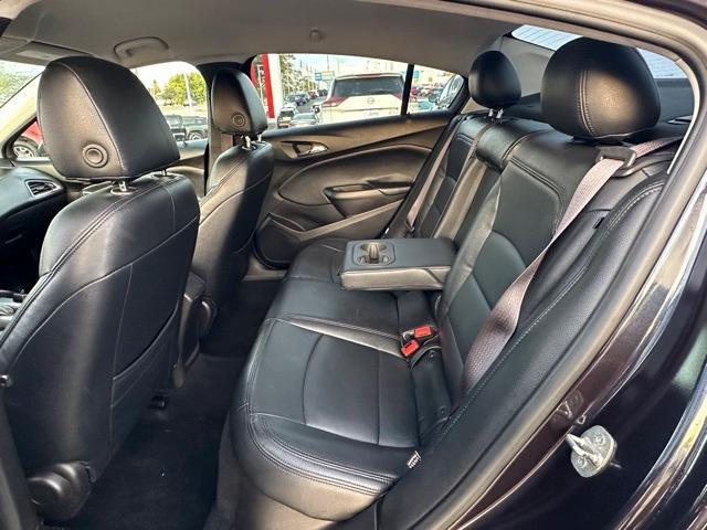 Photo of 2016 Blue Ray Metallic Chevrolet Cruze