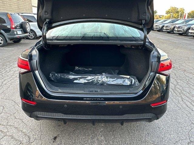 Photo of 2025 Black Nissan Sentra