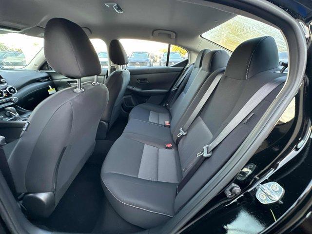 Photo of 2025 Black Nissan Sentra
