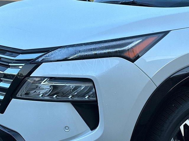 Photo of 2026 Everest White P Nissan Rogue