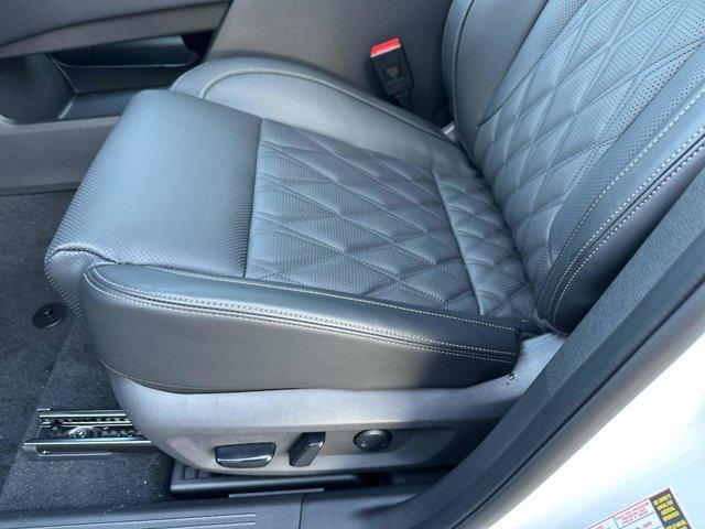 Photo of 2026 Everest White P Nissan Rogue