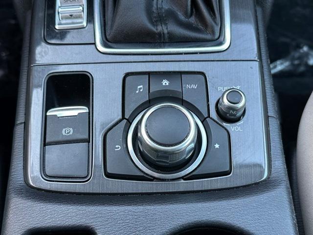 Photo of 2016 Crystal White Pearl Mazda CX-5